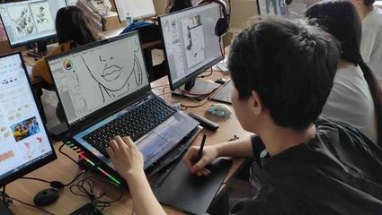 西安綜合職業中等專業學校計算機動漫與游戲制作專業榮獲首批市級重點專業認定——以電腦動畫設計為核心，打造人才培養新高地